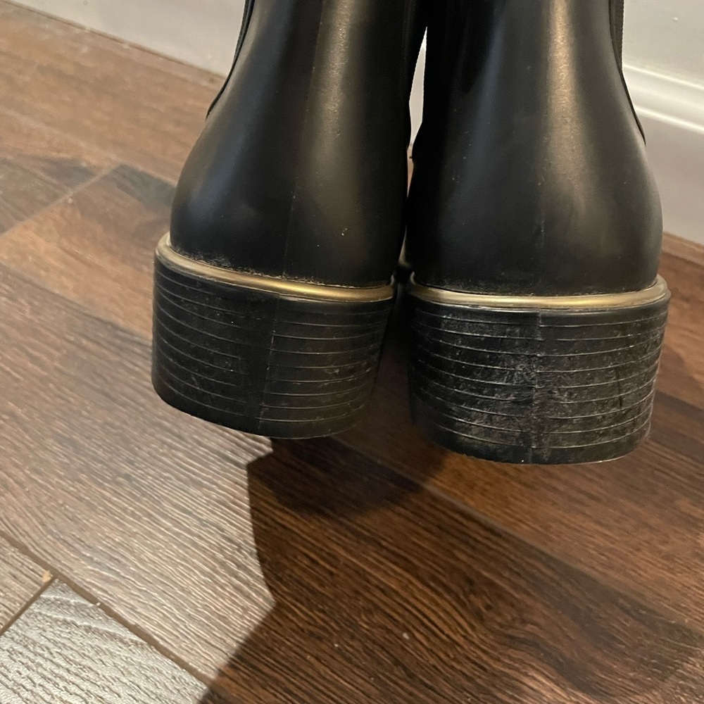 Kate Spade Edimburg Ankle High Rain Boots Low Gold Trim Bow Back Matte Black 9 - Picture 7 of 13